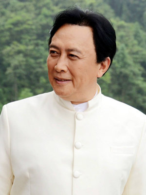 唐国强